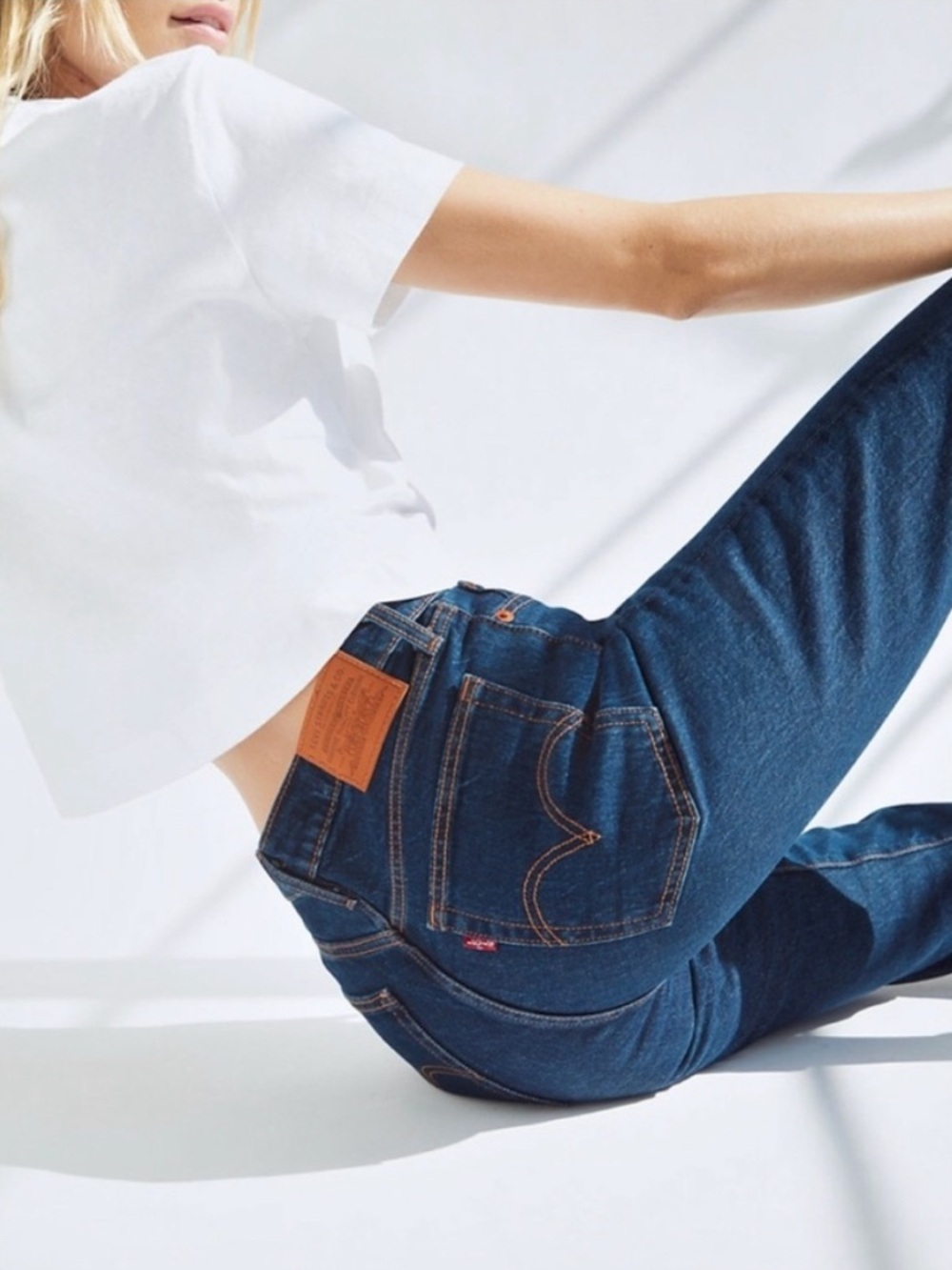 Levi’s wedgie jeans 26 life’s work dark wash blue stretch denim